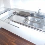 ※写真は別内装済み別号室になります(キッチン)