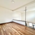 写真は内装済み別号室