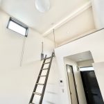 写真は内装済み別号室